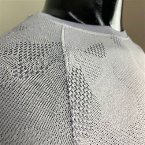 Technosport Fluid Grey Dri Fit TShirt - Men Dri Fit T Shirt Online ...