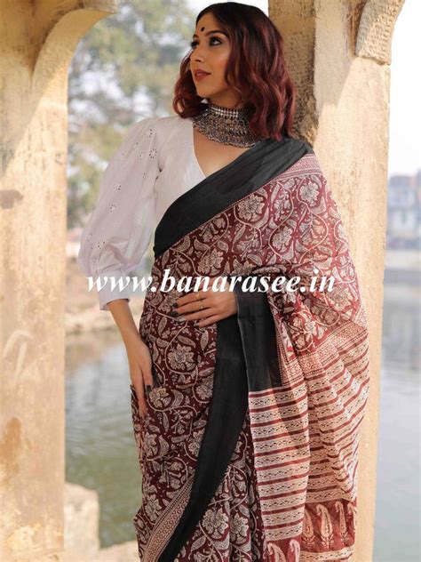 Handloom Mul Cotton Block Print Saree-Brown