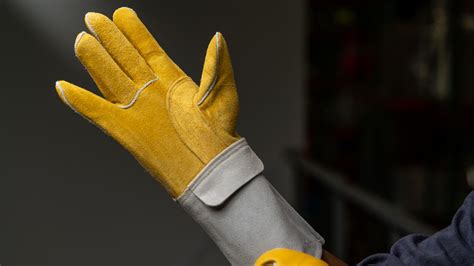 Importance Of Welding Gloves at Humberto Watts blog