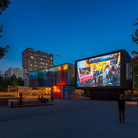 University 16 Theater