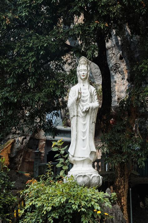 Guan Yin the Bodhisattva of mercy - This Human Tribe