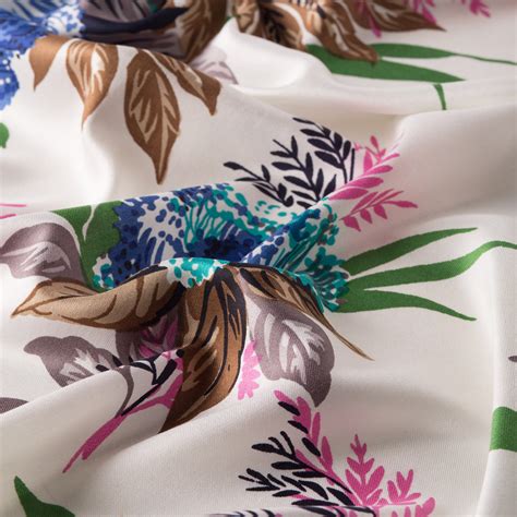 White Moonlight Print Silk Scarf | Ipekevi