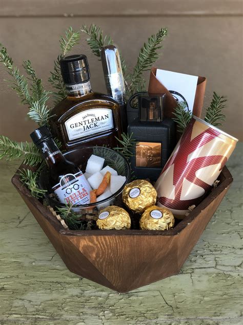 Luxury Manly Gift Basket