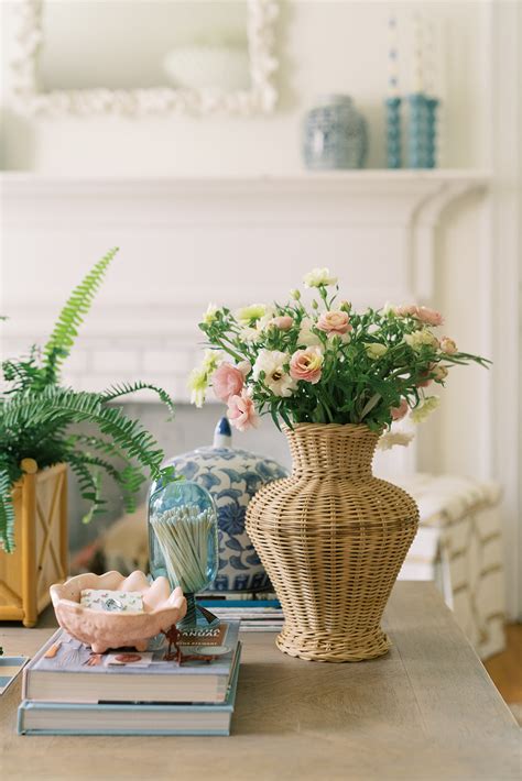 Decorating with Books: 25 Beautiful Coffee Table Books