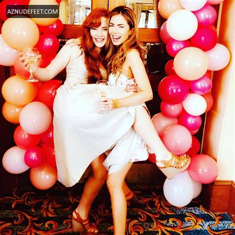 HOLLY BONNEY Feet - AZNudeFeet