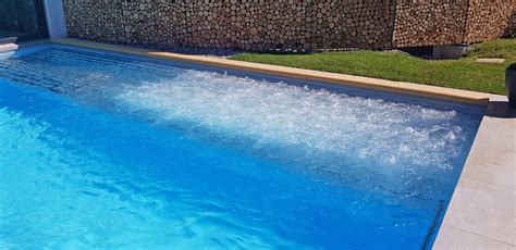 Alpha Pool Service 的图像结果