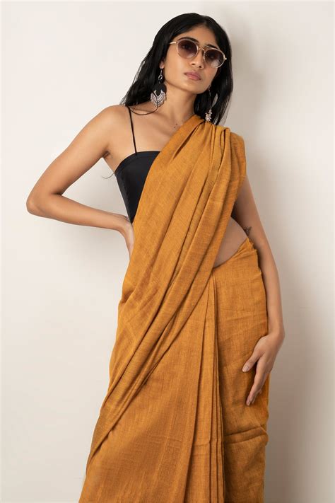 Teejh Takshi Mustard Yellow Mulmul Saree