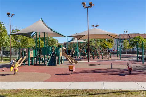 Orange, CA City Guide | About Living in Orange - Homes.com