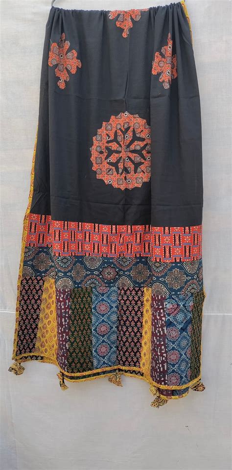Black Ajrakh Applique Patchwork Cotton Dupatta – Desisass