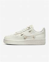 Nike Air Force 1 '07 LX Women's Shoes. Nike IN