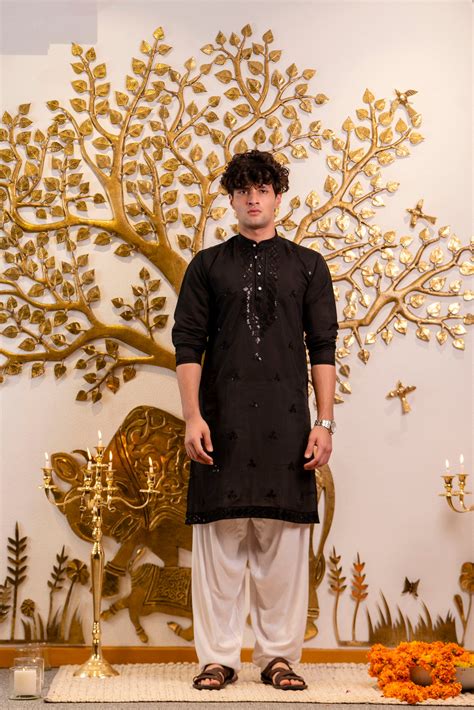 Jet Black Men's Kurta with Sequin Neckwork Embroidery by Firangi Yarn