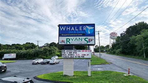WHALER INN & SUITES (New Bedford) - Motel Reviews, Photos, Rate ...