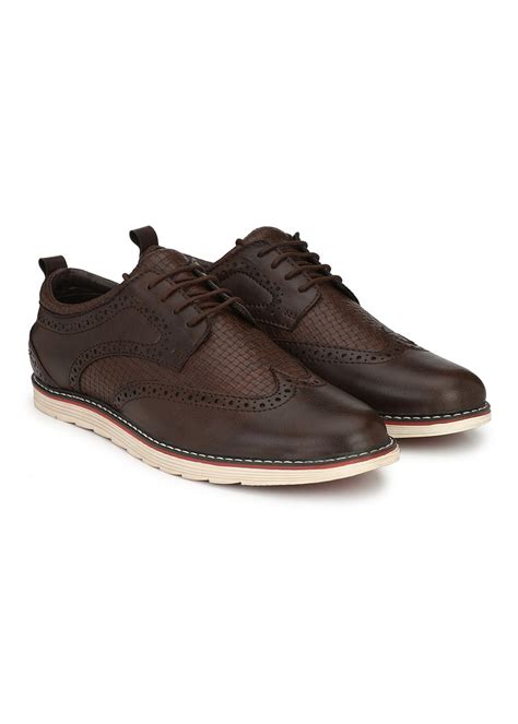 Get Two Tone Textured Lace Up Brogues at ₹ 899 | LBB Shop