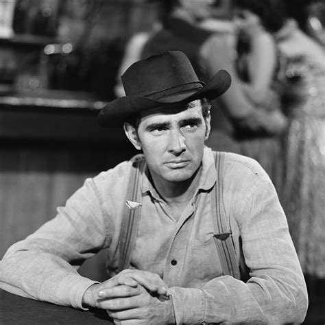Dennis Weaver - 警部マクロード _ Dennis Weaver - WWQL