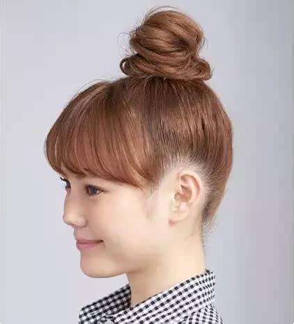 史上最简单夏季清凉丸子头扎法教程!