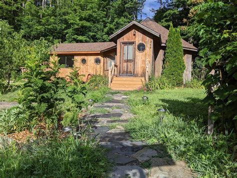 Brattleboro Vacation Rentals & Homes - Vermont, United States | Airbnb