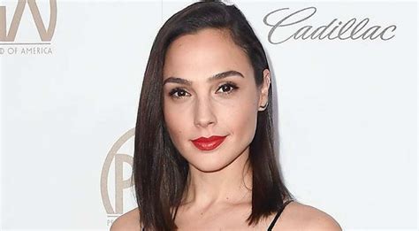 'Wonder Woman' Gal Gadot to co-produce film based on novel originally ...