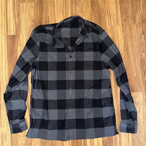 Lululemon black and grey flannel size XL - Depop