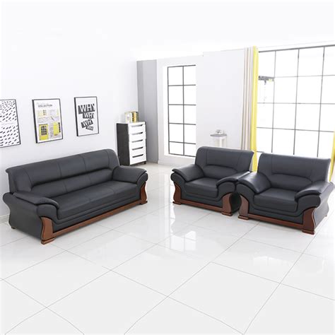 Traditional Leather Sofa 的图像结果