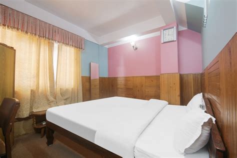 Collection O Crystal Palace, Collection O Darjeeling, Book @ ₹1666 - OYO