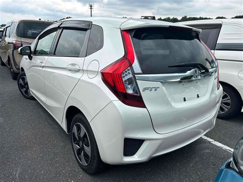 Honda Fit GP5 Hybrid - JDM Cars