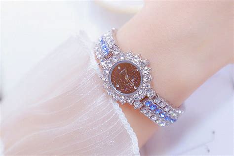 Bee Sister Famous Flower Crystal Diamond Ladies Watch – HUSEYA
