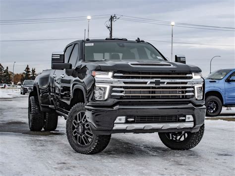 Lifted Duramax Dually With Stacks