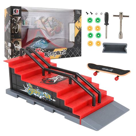 Buy Fingerboard Set Mini Skateboard Park Toy Kit Plastic Fingerboard ...