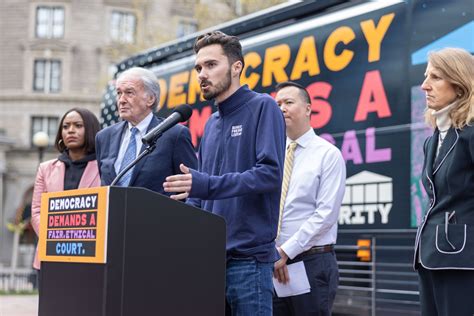 David Hogg is running for DNC vice chair: First on ABC - ABC News