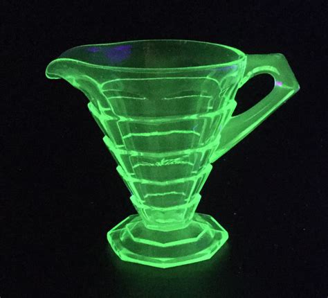 Vintage Green Uranium Depression Glass, Classic Design, Intense Glow ...