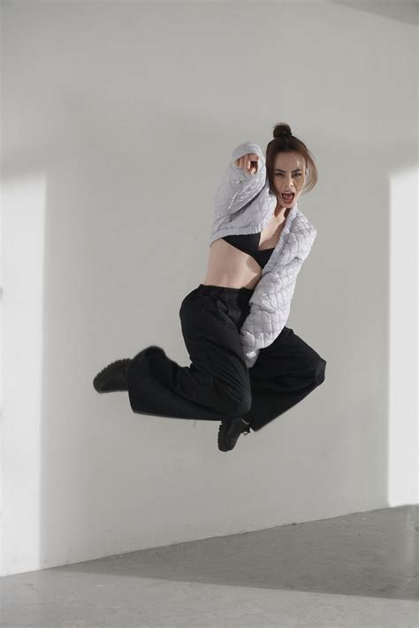 Linh Song 的图像结果