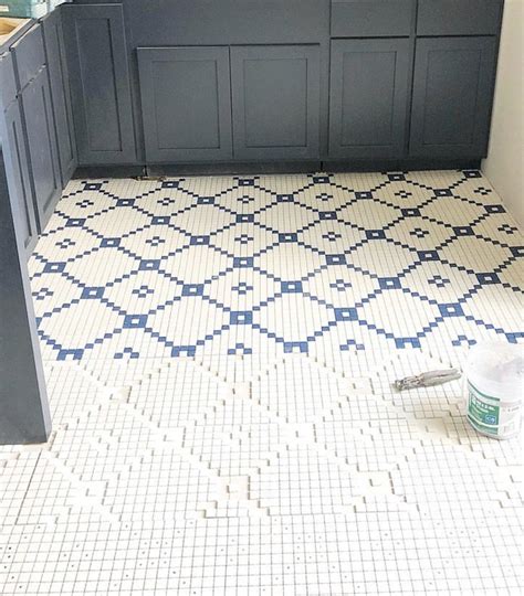NEW HOUSE: Butler Pantry Hex Tile Flooring Inspiration