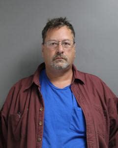 Howard Leslie Riggs, a registered Sex Offender in PARKERSBURG, WV 26101 ...