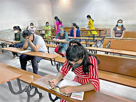 இந்தியாவில் முதுநிலை மருத்துவம் படிக்க புதிய நிபந்தனைகள் - ‘நீட் பி.ஜி ...