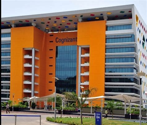 Cognizant opens second centre in Philippines