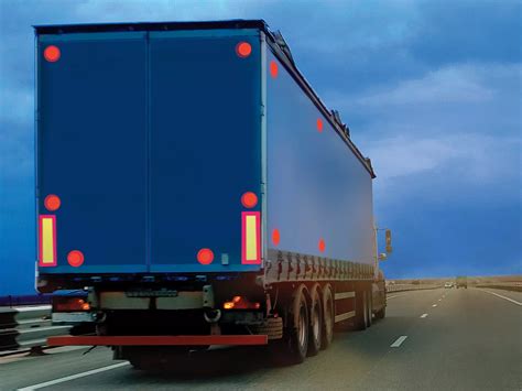 3M 989 Reflective Labels in Stock - ULINE