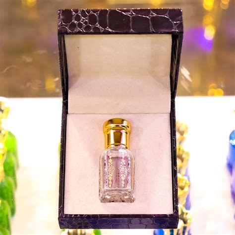 Gift Pack | 6 ML Roll On | Transparent Bottle | Black Box – Aramaic