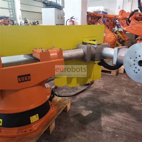 Sel las dengan: KUKA KR5 ARC KRC4 + H positioner + SKS 400A | Eurobots