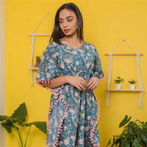 Pastel Blue Vine Print Short Kaftan with Baby Pink Pom Pom – Vivika Fashion