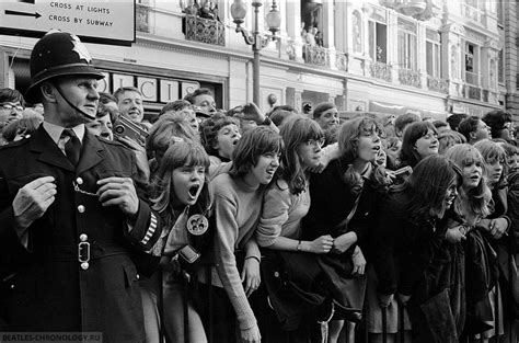 Watch Help 1965 的图像结果