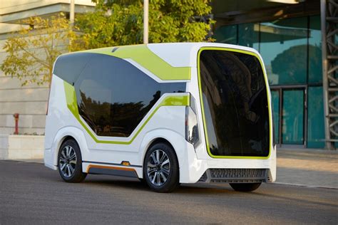 Autonomous Cargo EV Concepts : REE