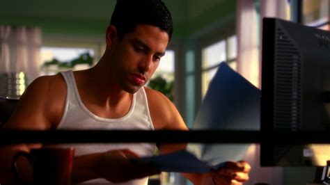 Watch CSI: Miami Season 8 Episode 22: Mommie Deadest - Paramount+
