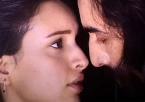 After romancing Ranbir Kapoor in Animal, watch out for Tripti Dimri's ...