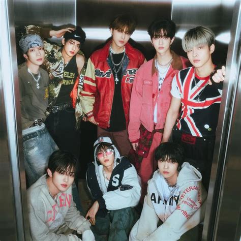 비스테이지(b.stage) Owners