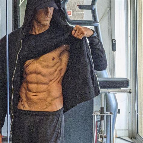 What Hrithik Roshan's Workout Routine For Fighter Looks Like