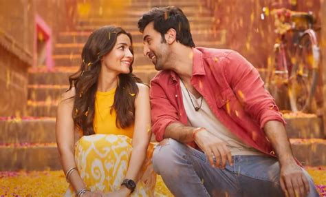 'Brahmastra' To Rise Against All Odds? Ranbir Kapoor Starrer Collects ...