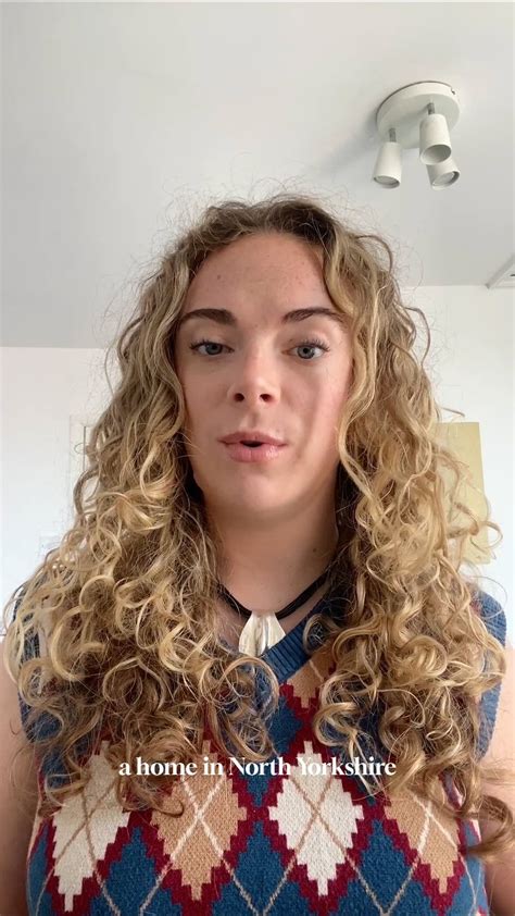 Using toothpaste to clean silver jewellery, the results were shocking