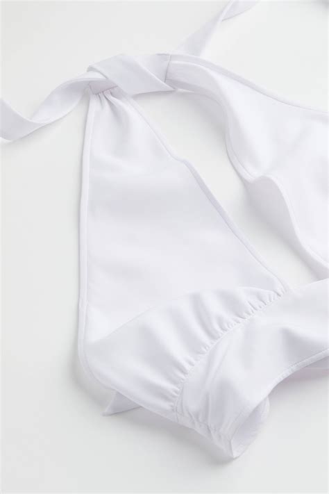 Halterneck crop top - White - Ladies | H&M IN