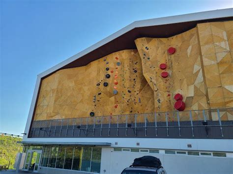 Tuesday Night @ Rocky CCC, Rocky Mountain Calgary Climbing Centre, 7 ...