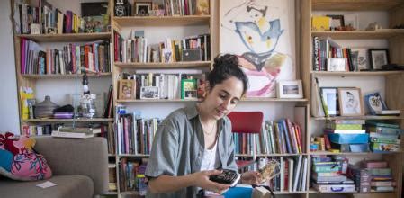 La biblioteca de... Amaia Arrazola, atravesar el corazón